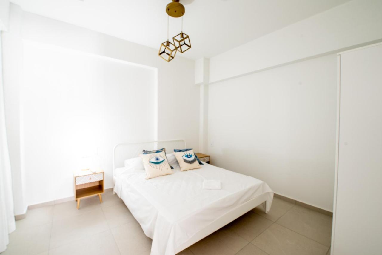 Ennea Suites-Light Suite Flámbouras エクステリア 写真